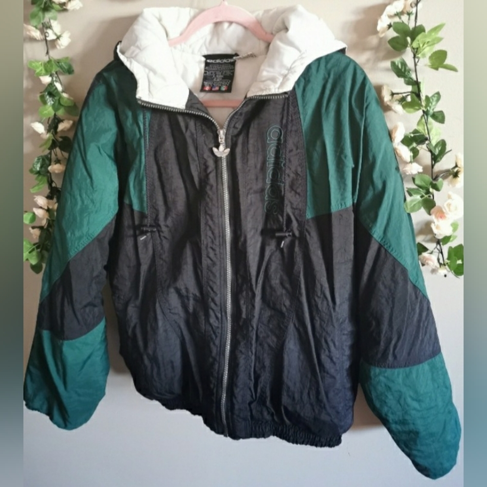 ⚡3X Host Pick⚡Vintage 90's Adidas Puffer